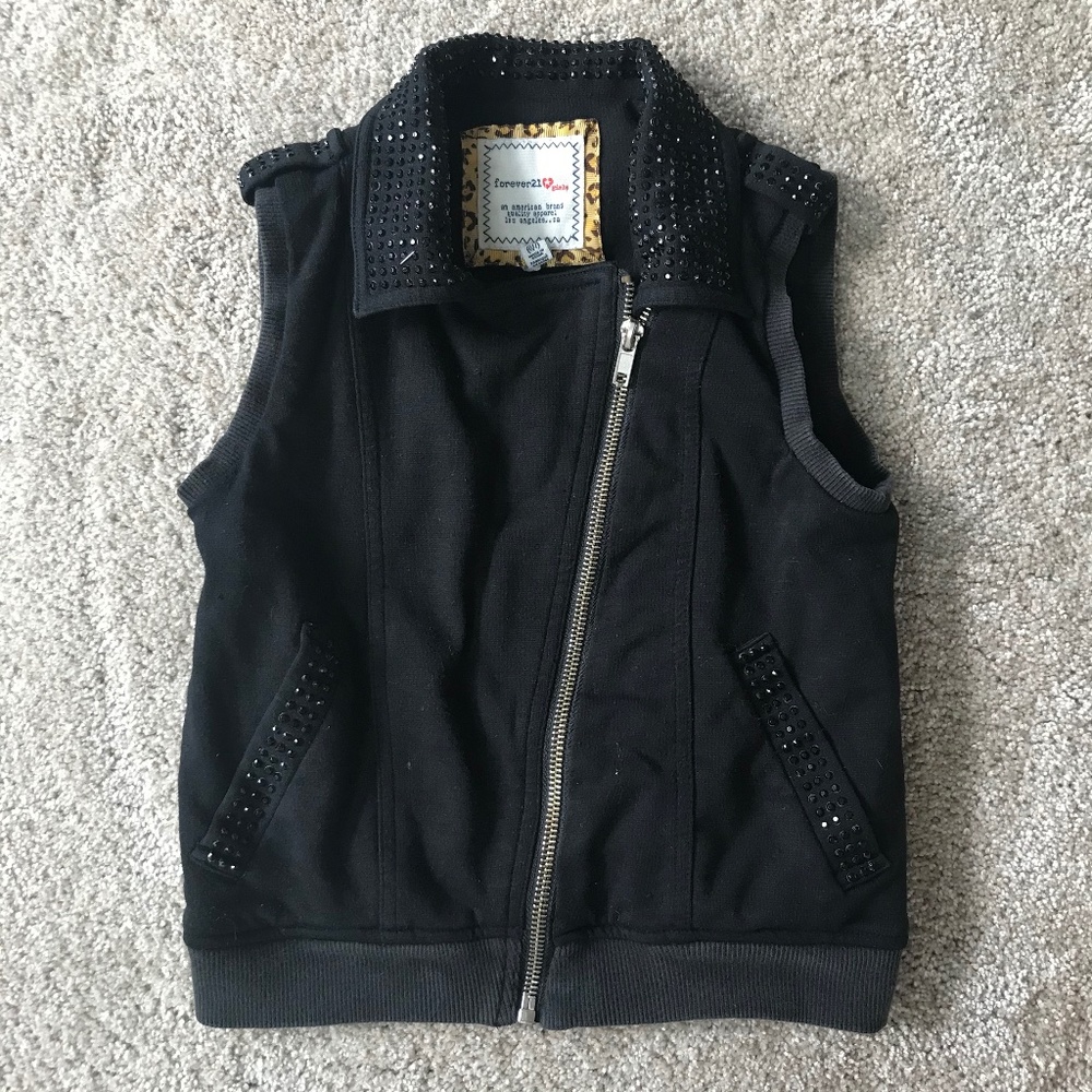 🎃Girl’s Glam Forever 21 Rhinestone Vest